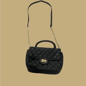 Black strap small purse filling gold